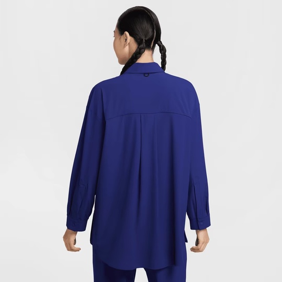 Nike‎ 24.7 PerfectStretch Dri-FIT Oversized Long-Sleeve Shirt NWT - Picture 2 of 16